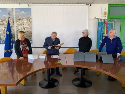 Targhe premio alle Teopista e a cittadini che hanno onorato Matera con la loro attivit&agrave;